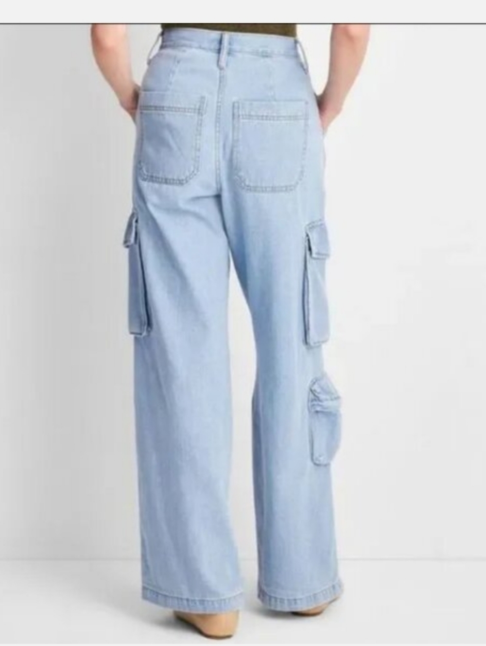Universal Thread Light Blue High-Rise Wide-Leg Cargo Jeans - Picture 2 of 5